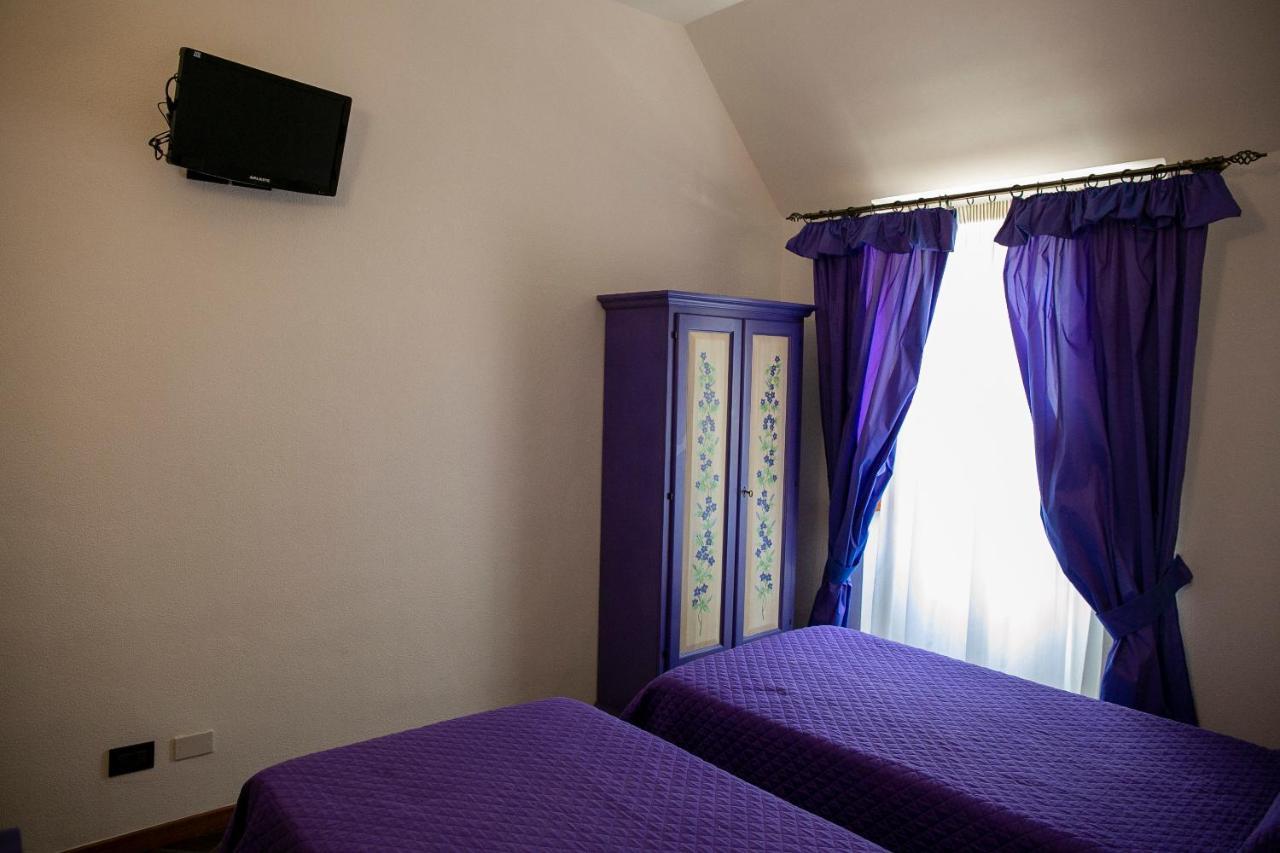 La Villetta Food & Drink Rooms For Rent - No Reception - LʼAquila المظهر الخارجي الصورة