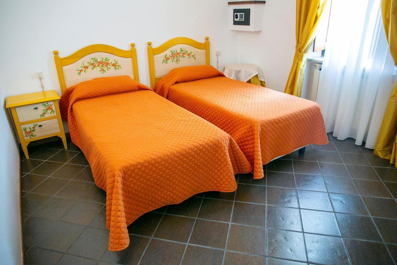 La Villetta Food & Drink Rooms For Rent - No Reception - LʼAquila المظهر الخارجي الصورة