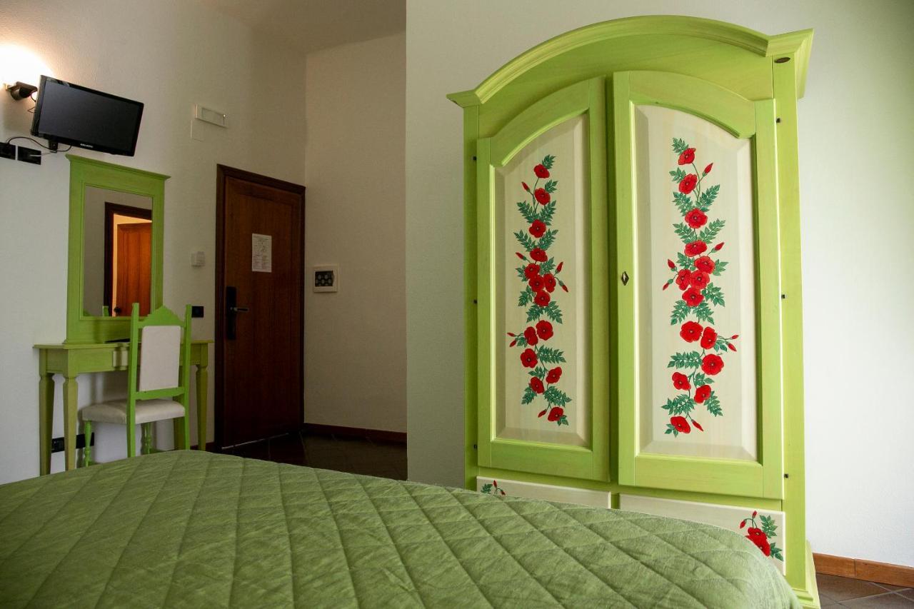 La Villetta Food & Drink Rooms For Rent - No Reception - LʼAquila المظهر الخارجي الصورة